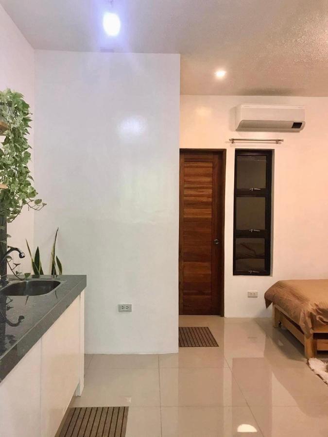 Hostel Nord House Laoag Exteriér fotografie