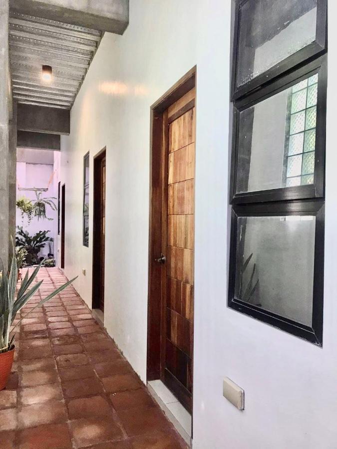 Hostel Nord House Laoag Exteriér fotografie